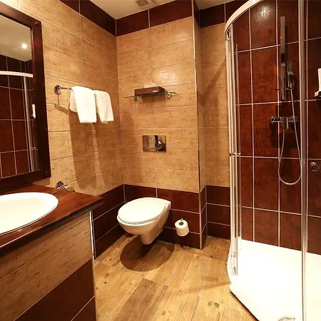 Apartamento Apartments&suites žlutá Hruška