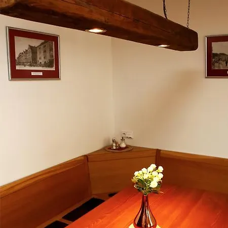 Apartments&suites žlutá Hruška Apartamento Plzeň