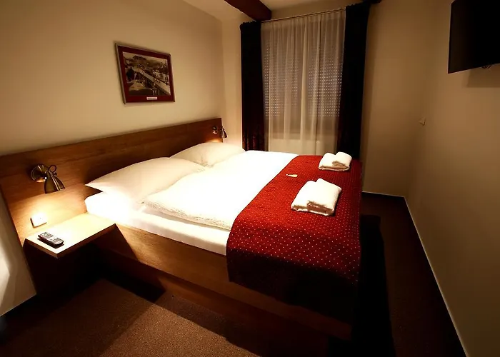 アパート & Zluta Hruska プルゼニ