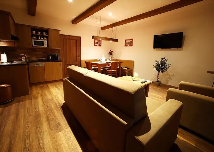 アパート & Zluta Hruska *